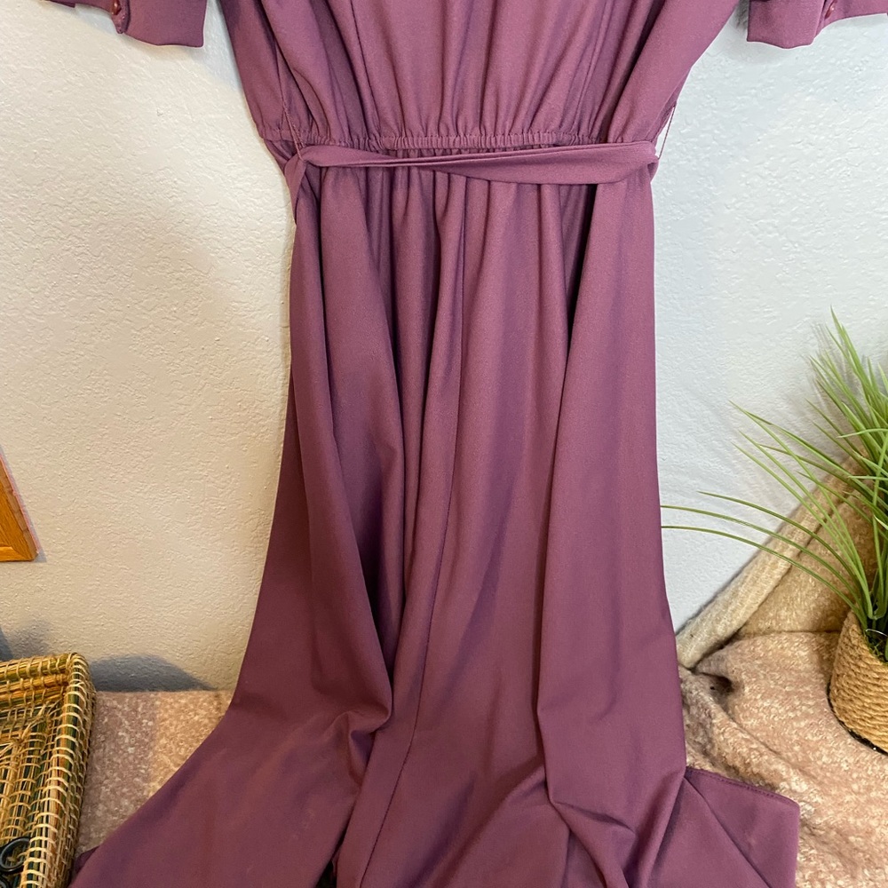 Vintage Plum Lace-Trim Midi Dress - Picture 8 of 11